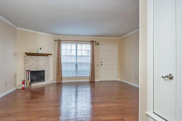 $2,900 | 3212 Daniel Avenue, Unit A, University Park, TX 75205