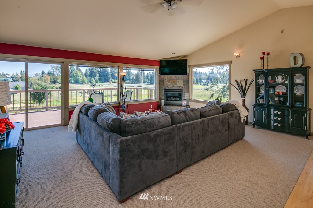 1992 Central Road Everson, WA 98247 - Photo 3 of 25