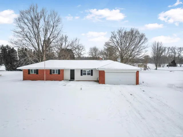 $279,900 | 68515 County Road 33, Goshen, IN 46526