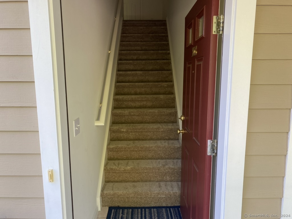 20 Orchard Street, Unit 204 Brookfield, CT 06804 - Photo 3 of 13