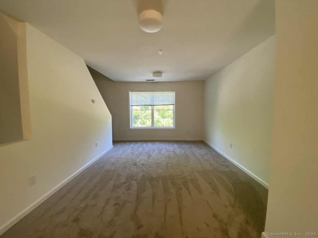 20 Orchard Street, Unit 204 Brookfield, CT 06804 - Photo 7 of 13