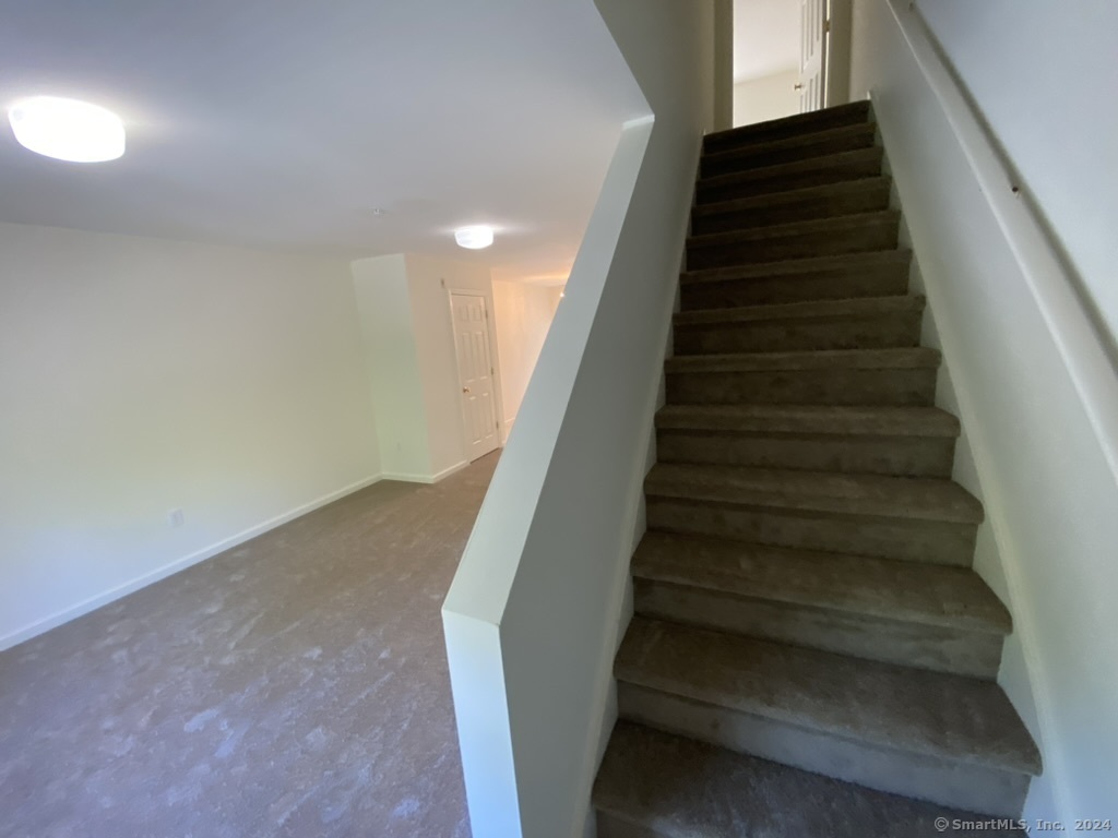 20 Orchard Street, Unit 204 Brookfield, CT 06804 - Photo 9 of 13