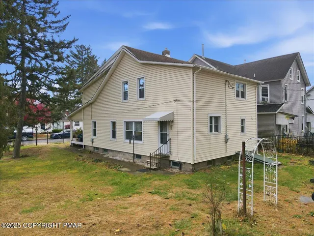 $425,000 | 138 Sopher Street, East Stroudsburg, PA 18301