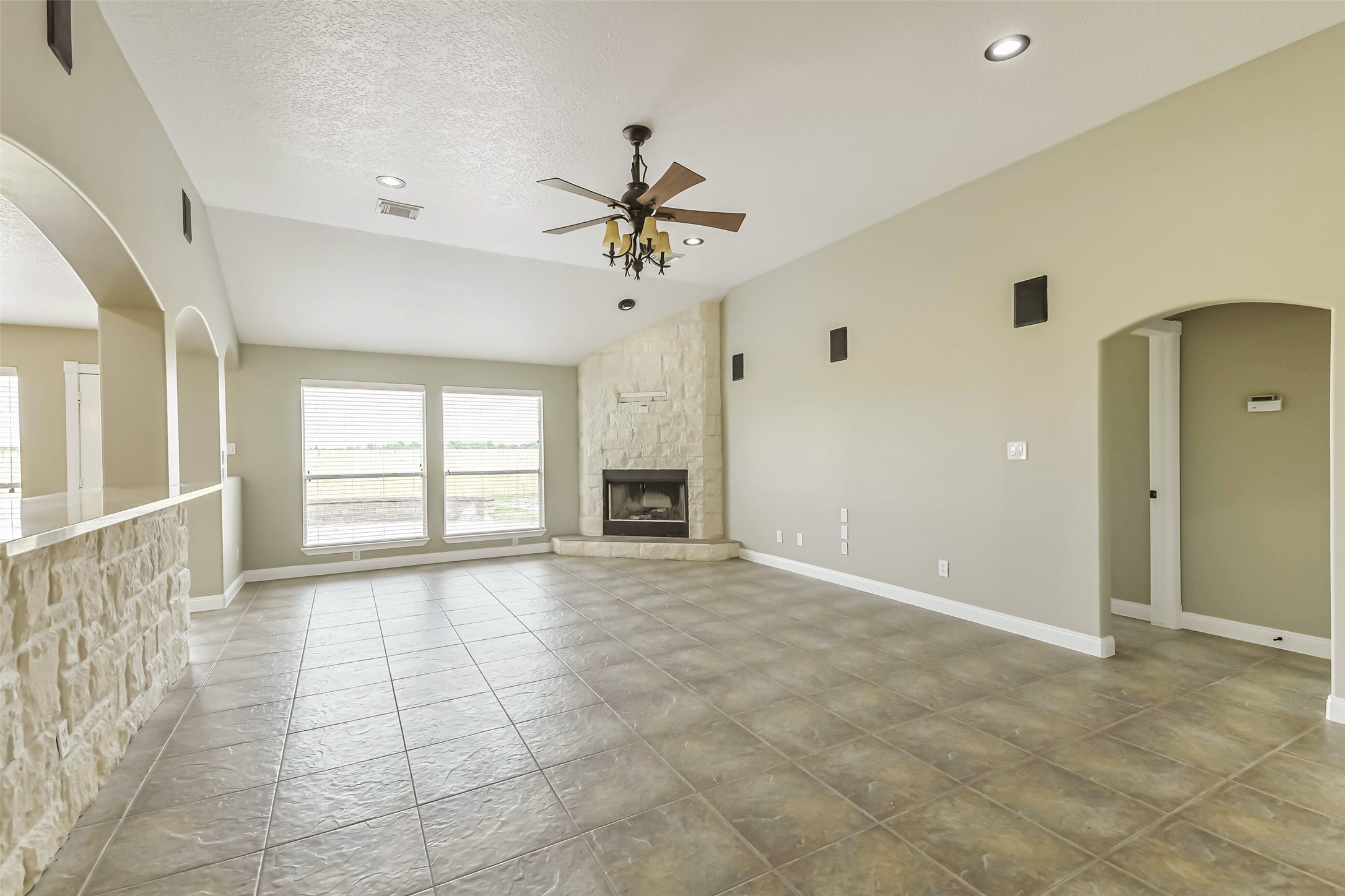 15320 Mound Road Hockley, TX 77447 - Photo 8 of 46
