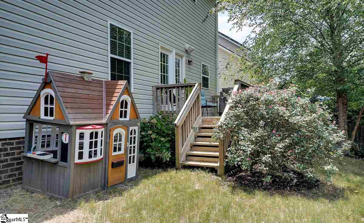 104 Roanoke Way Greenville, SC 29607 - Photo 29 of 33 Gallery Image 29