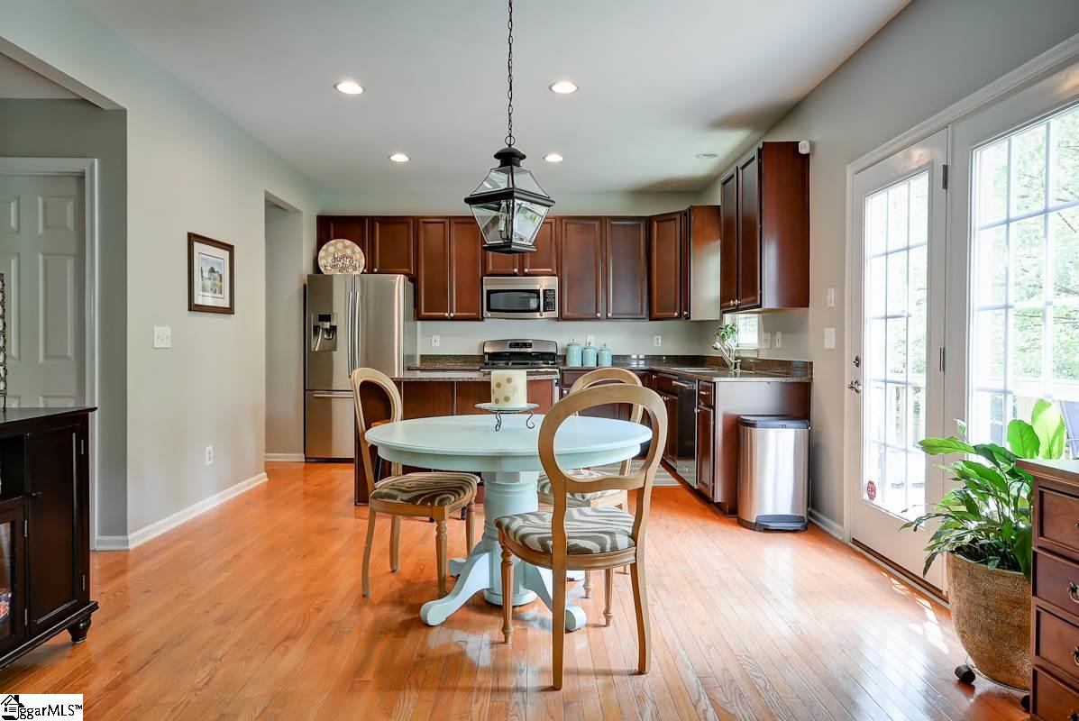 104 Roanoke Way Greenville, SC 29607 - Photo 9 of 33 Gallery Image 9