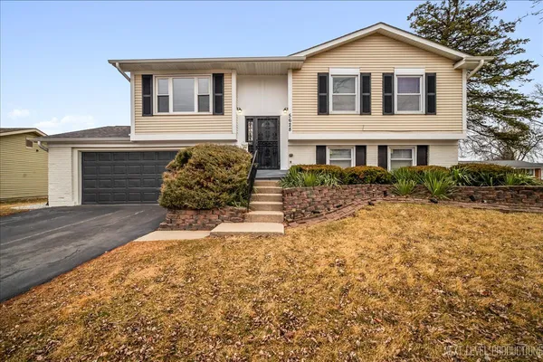 $334,950 | 5628 Crestwood Road, Matteson, IL 60443