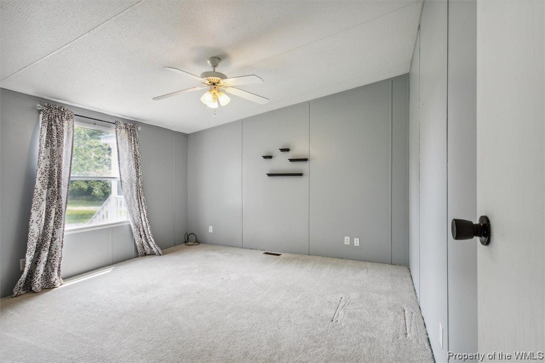 1028 Moonlight Road Smithfield, VA 23430 - Photo 24 of 50 Gallery Image 24