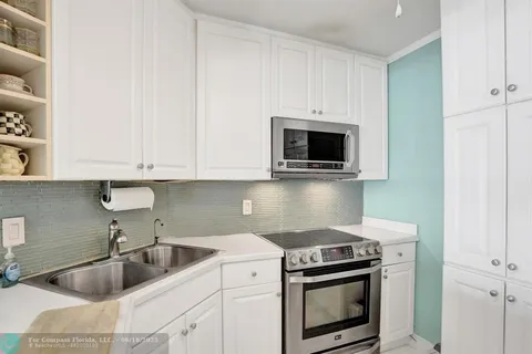 $499,000 | 111 North Pompano Beach Boulevard, Unit 905, Pompano Beach, FL 33062