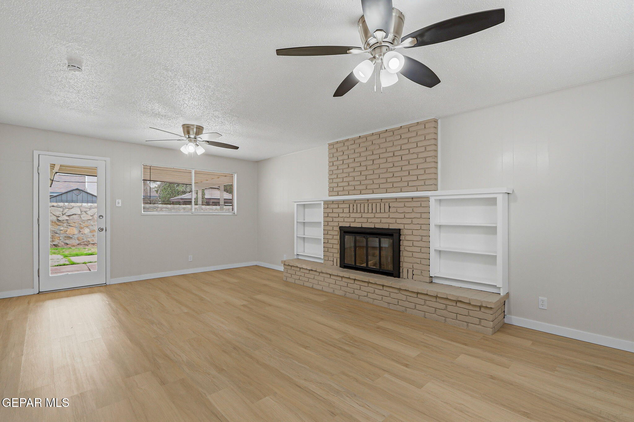3413 Rutherglen Street El Paso, TX 79925 - Photo 17 of 33 23-web-or-mls-IMG_7978