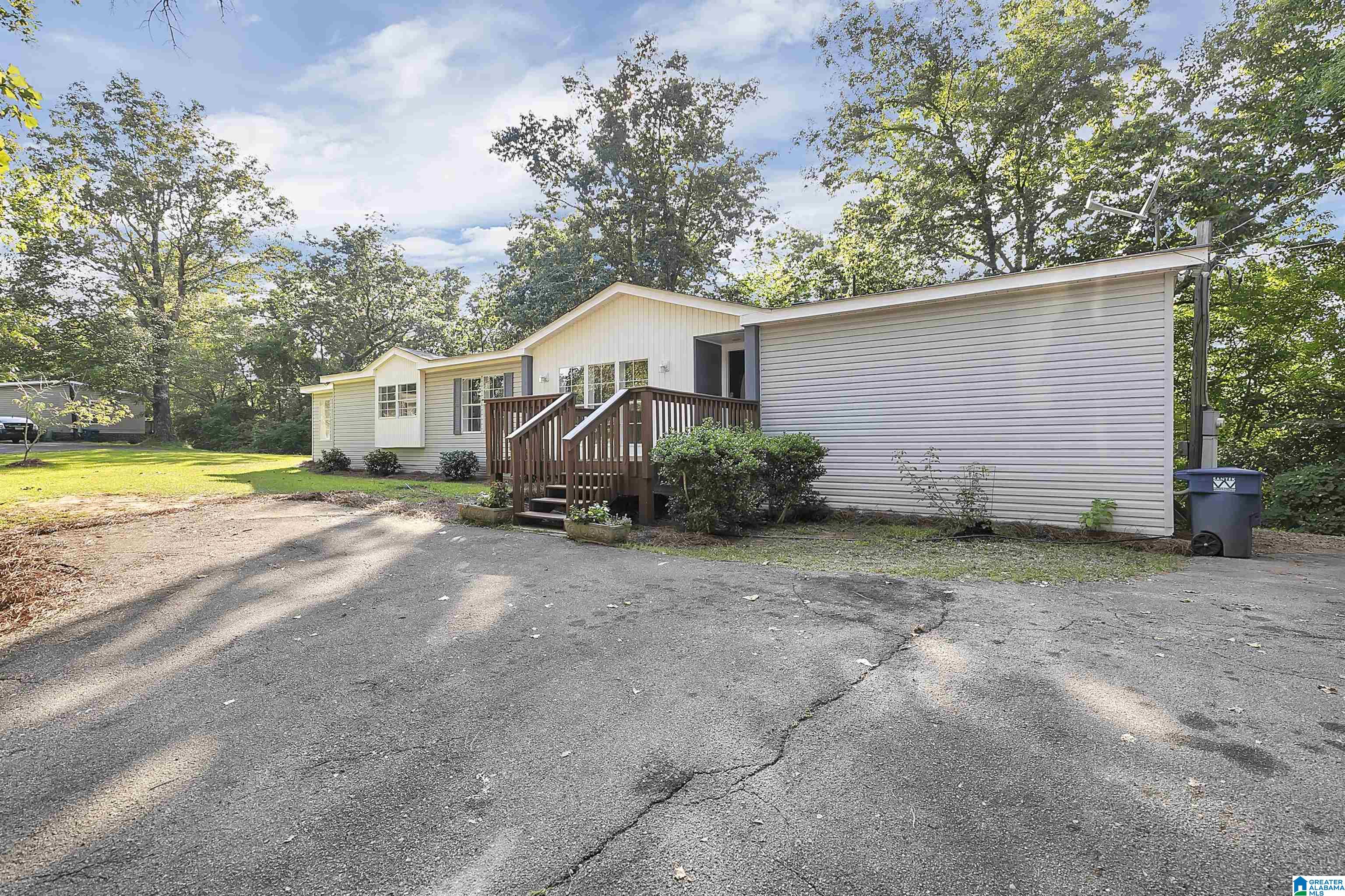 3105 Smith Sims Road Trussville, AL 35173 - Photo 1 of 32