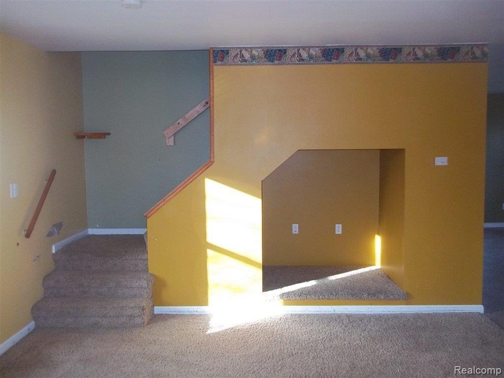 14613 Allen Road Southgate, MI 48195 - Photo 11 of 20 100_4422.JPG