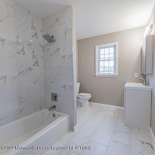 630 Lloyd Road Aberdeen, NJ 07747 - Photo 11 of 51 E02A1C4B-076B-4FE5-8053-189C28C7B5A3