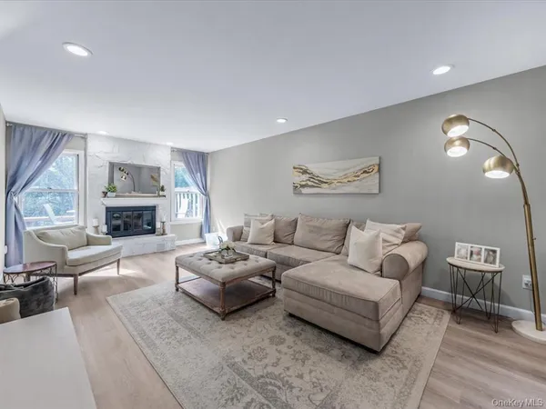 $5,600 | 54 Hidden Ridge Drive, Syosset, NY 11791
