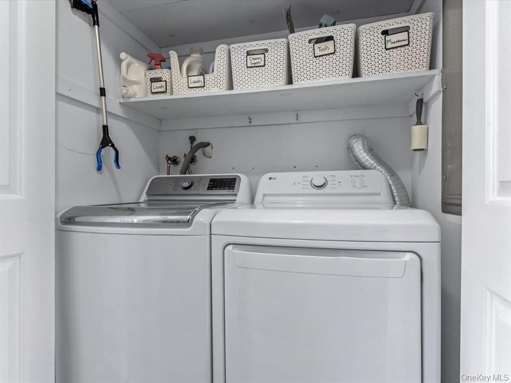 54 Hidden Ridge Drive Syosset, NY 11791 - Photo 22 of 25