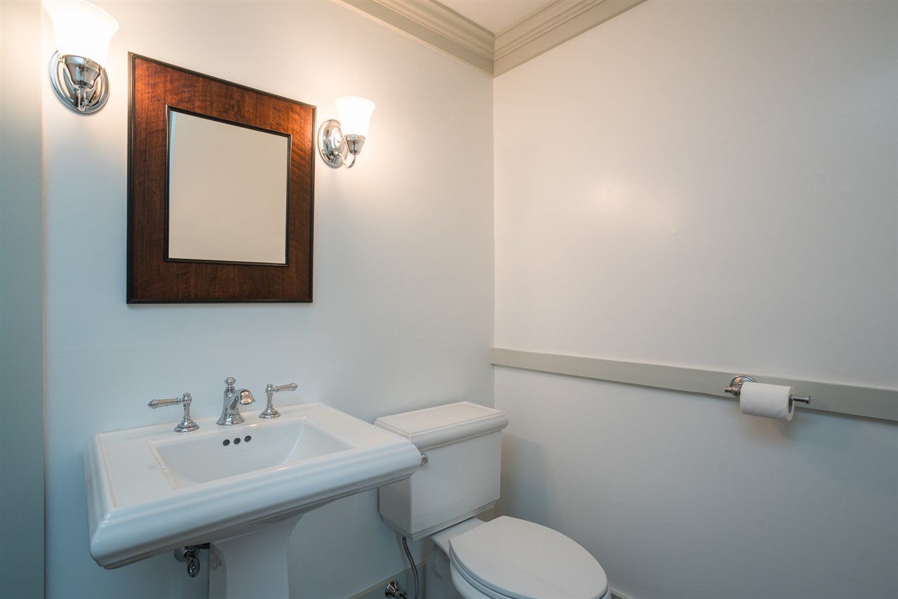 640 Goodwin Road Eliot, ME 03903 - Photo 21 of 36