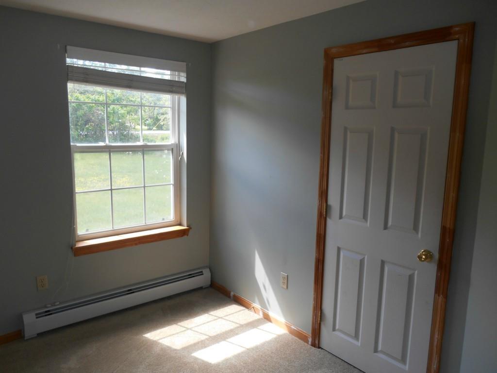 275 Portland Road Gray, ME 04039 - Photo 5 of 9 Photo