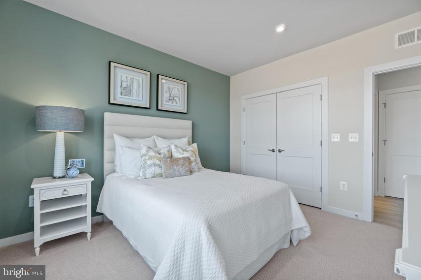 14160 Gypsum Loop Chantilly, VA 20151 - Photo 30 of 54