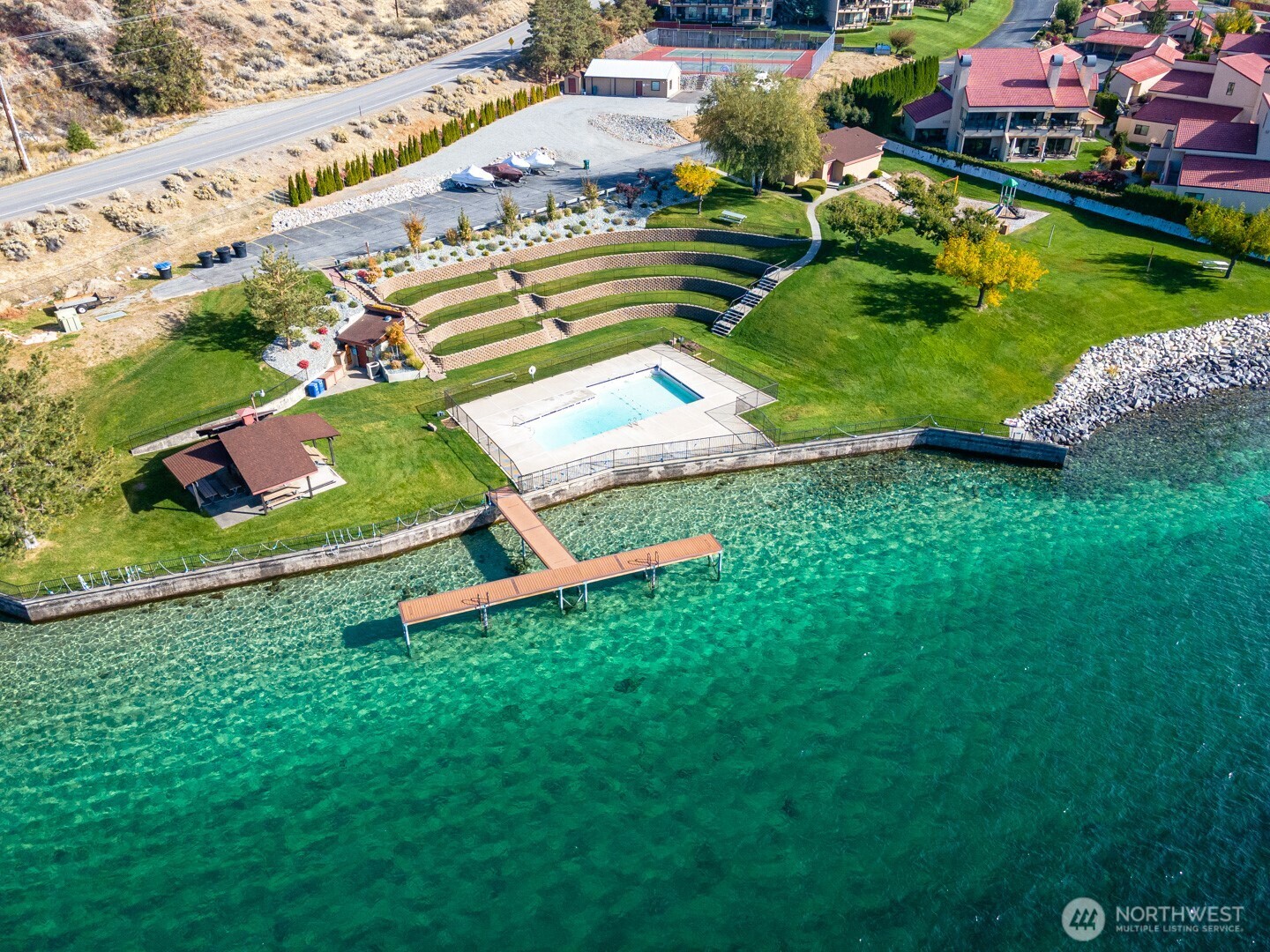211 Pinnacle Place Chelan, WA 98816 - Photo 8 of 28 an aerial view of a house