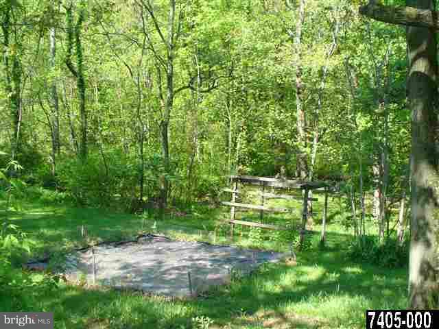 670 East Butter Road York, PA 17406 - Photo 18 of 25 Gallery Image 18