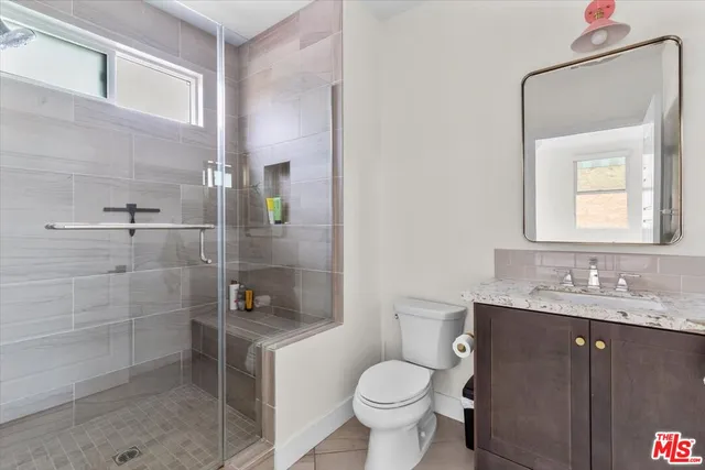 $5,900 | 127 Boeing Lane, Los Angeles, CA 90042