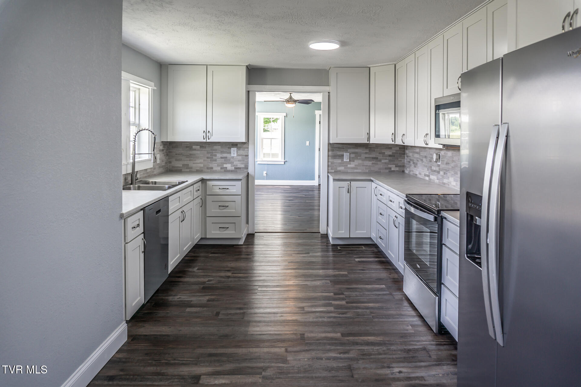180 South Mill Road Greeneville, TN 37743 - Photo 9 of 65 180SMillG_036