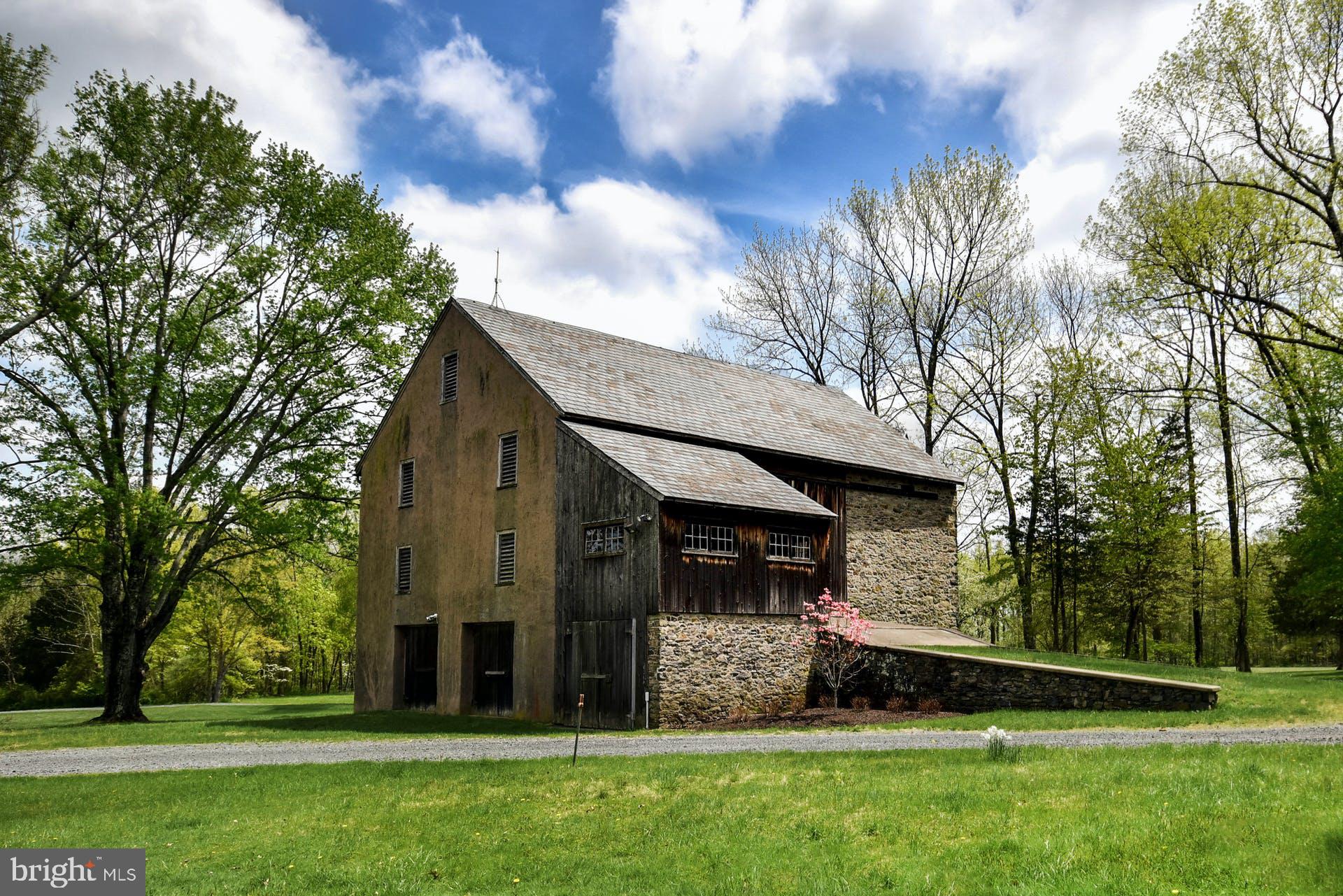 1467 Chestnut Ridge Road Upper Black Eddy, PA 18972 - Photo 27 of 37