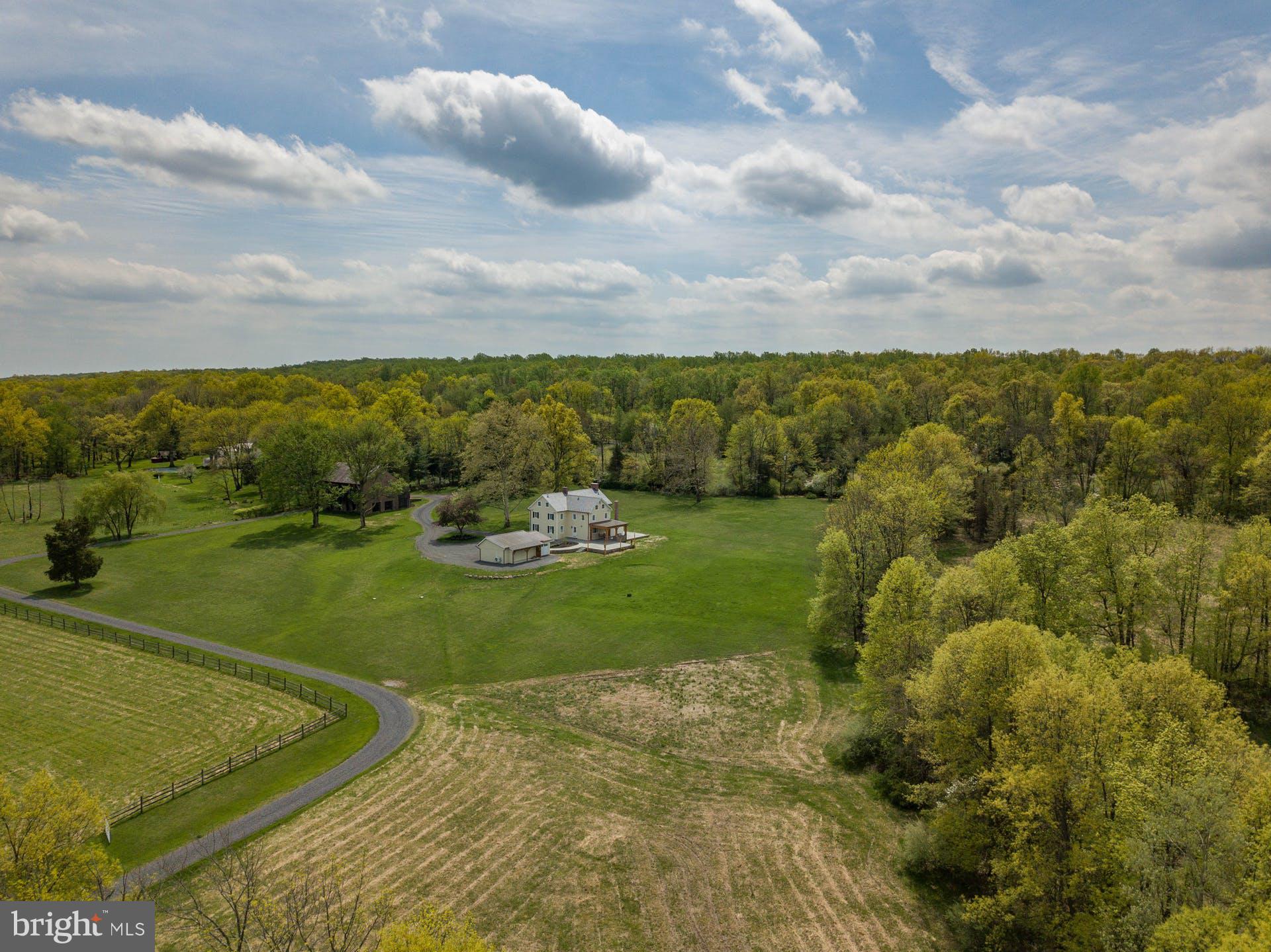 1467 Chestnut Ridge Road Upper Black Eddy, PA 18972 - Photo 7 of 37