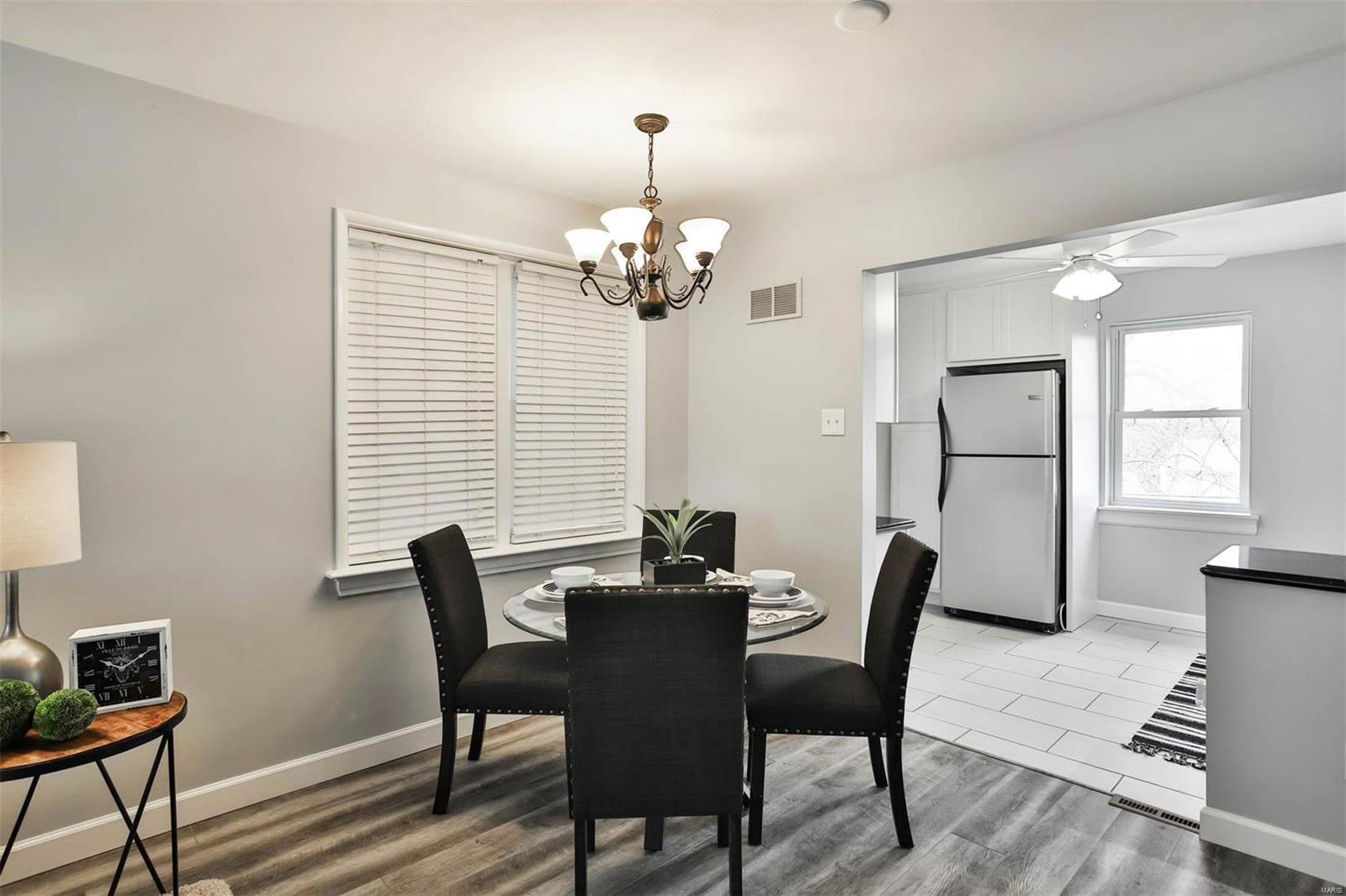 12739 Big Bend Road St. Louis, MO 63122 - Photo 10 of 37 Gallery Image 10