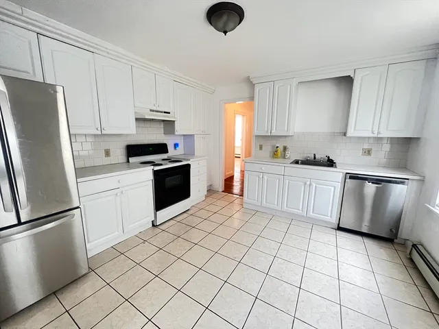 $2,900 | 39 Etna Street, Unit 1, Boston, MA 02135