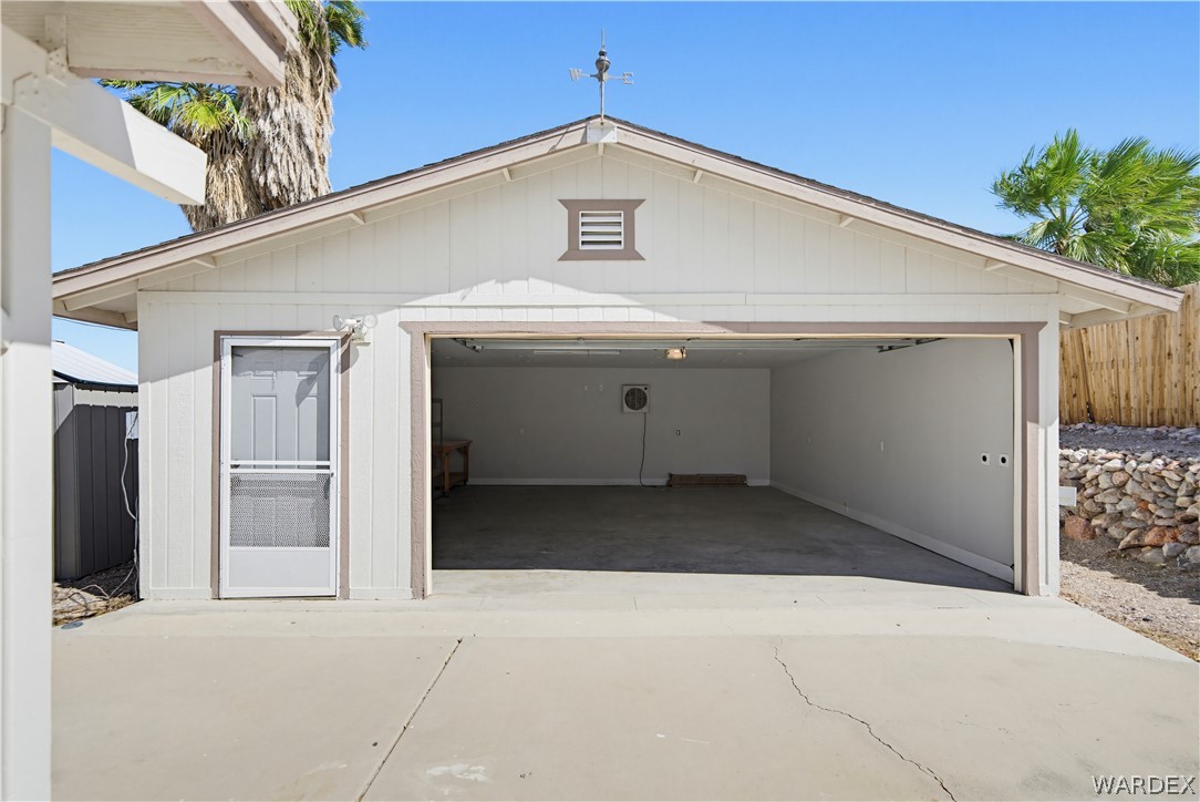 3393 Ridge View Avenue Bullhead City, AZ 86429 - Photo 36 of 45 Garage
