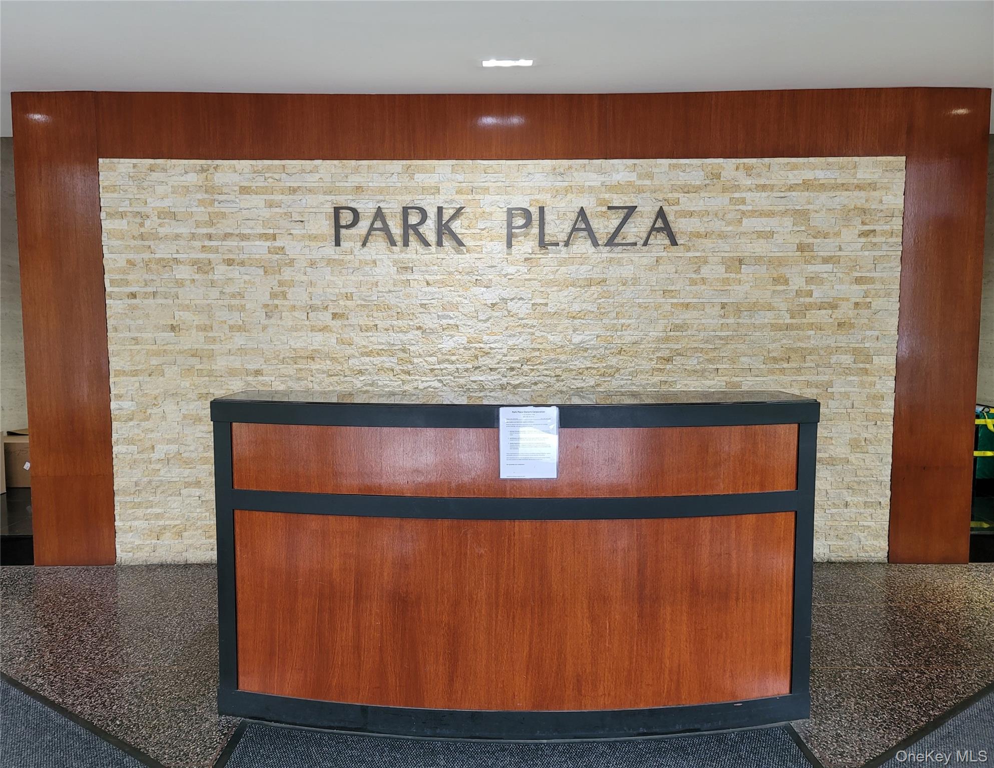 61-15 97th Street, Unit 8D Queens, NY 11374 - Photo 3 of 13 View of welcome area