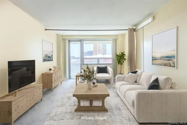 $300,000 | 61-15 97th Street, Unit 8D | Rego Park