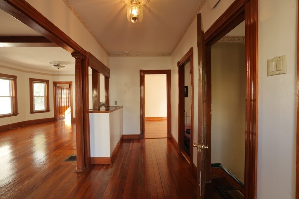 20 Windsor Road Somerville, MA 02144 - Photo 5 of 16