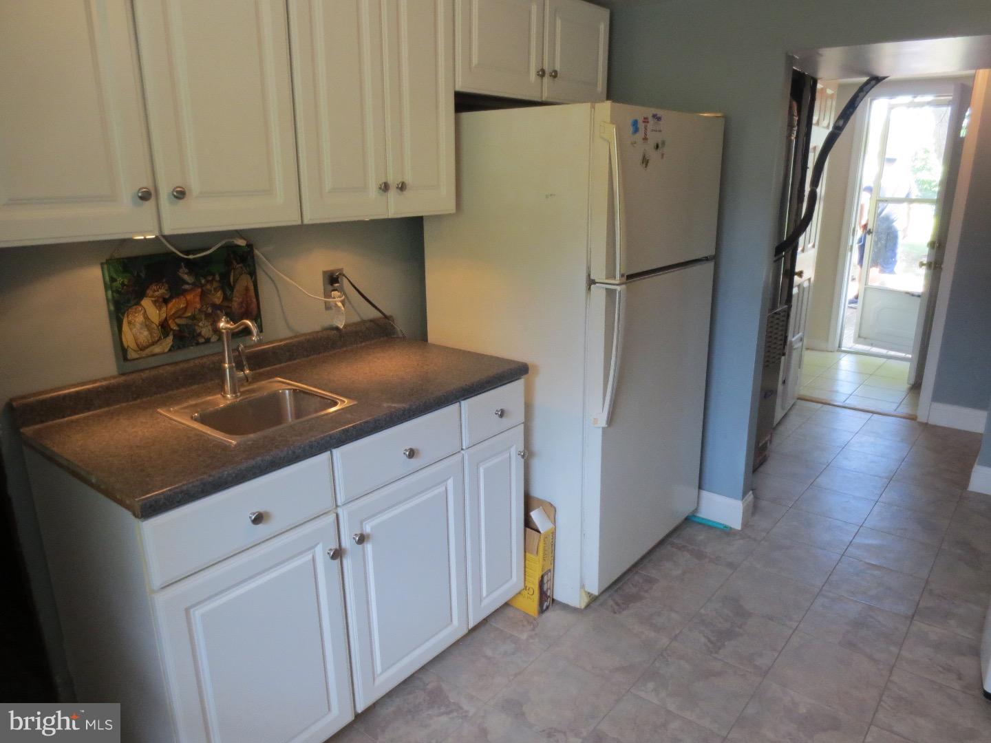 586 Concord Road Warminster, PA 18974 - Photo 7 of 8 Laundry Room