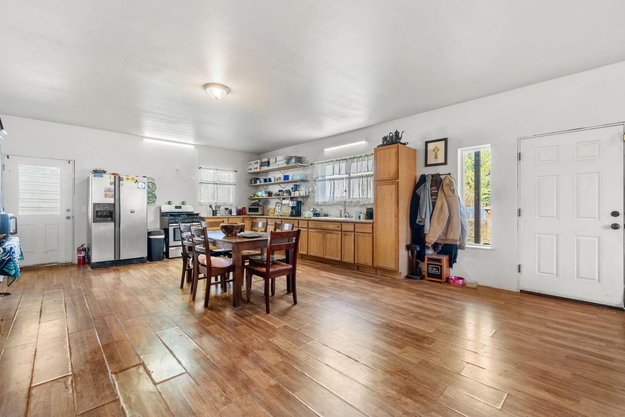 10613 West End Road Arcata, CA 95521 - Photo 15 of 37