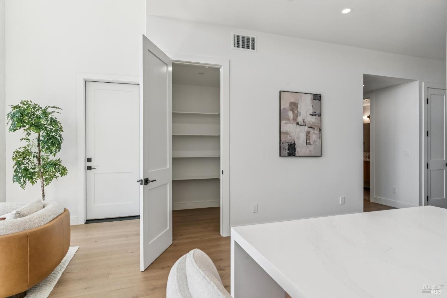 39 Strawberry Circle Mill Valley, CA 94941 - Photo 19 of 81