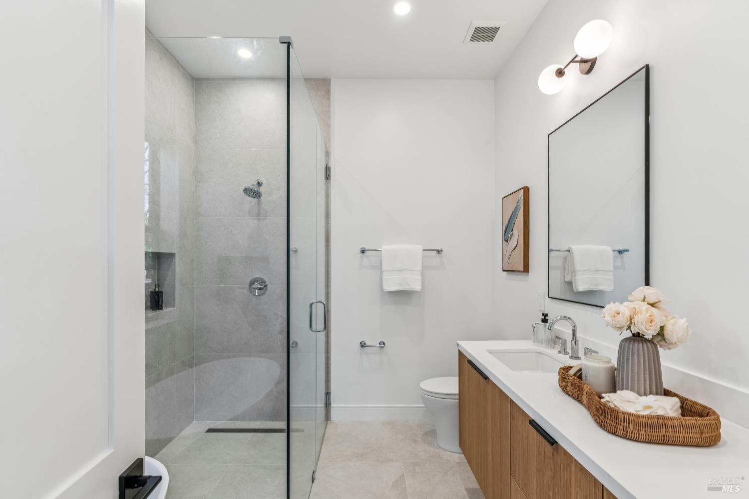 39 Strawberry Circle Mill Valley, CA 94941 - Photo 35 of 81