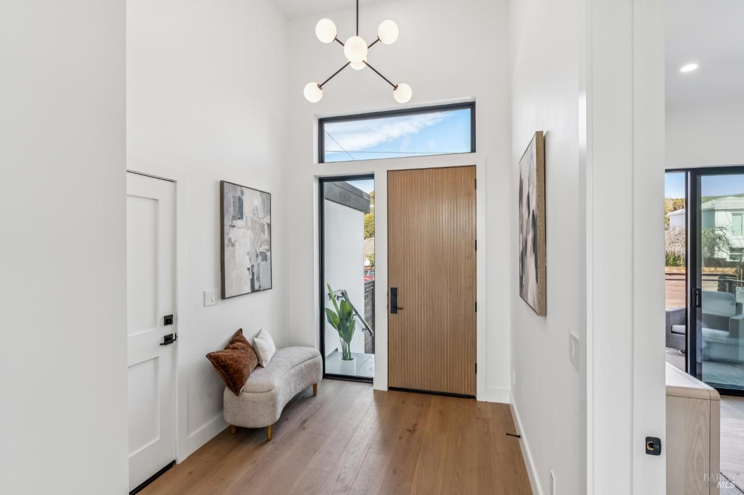 39 Strawberry Circle Mill Valley, CA 94941 - Photo 9 of 81