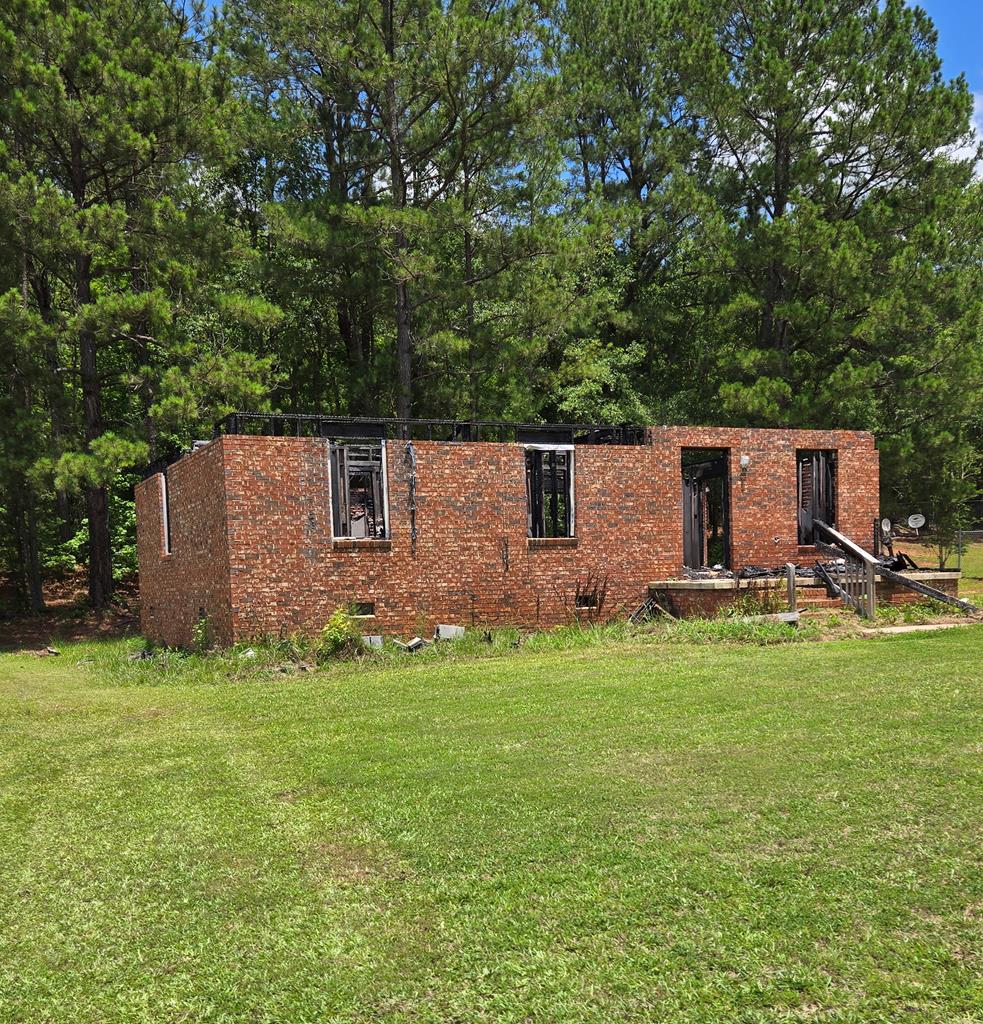 415 Bintage Road Greenwood, SC 29649 - Photo 1 of 3 Gallery Image 1