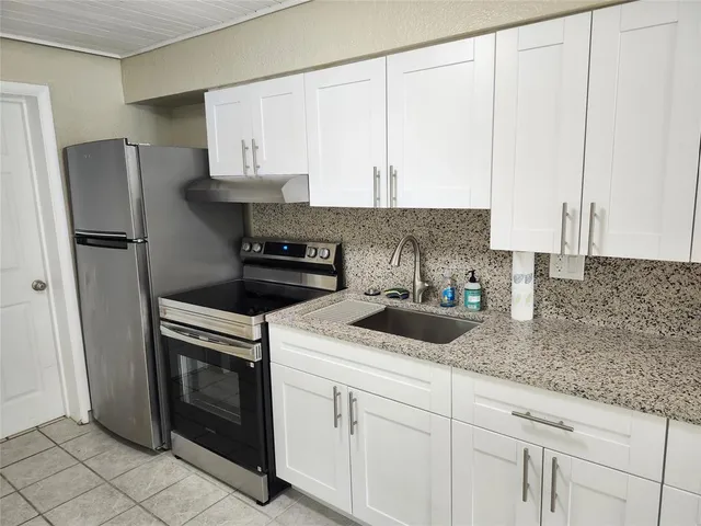 $2,800 | Undisclosed Address, Oakland Park, FL 33334