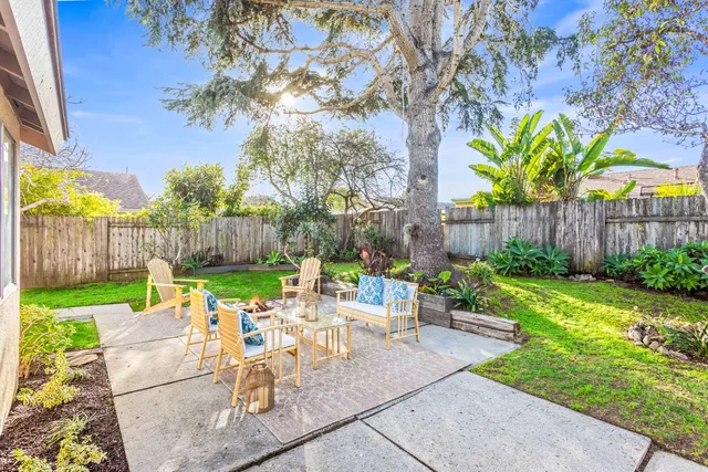 $1,395,000 | 1425 Azalea Drive, Carpinteria, CA 93013