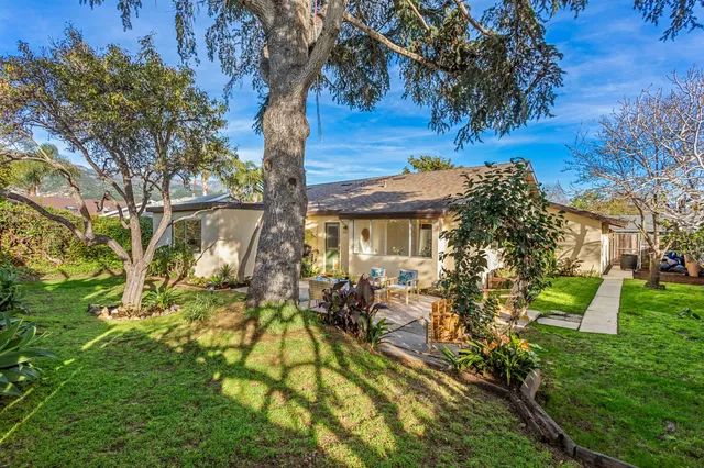$1,395,000 | 1425 Azalea Drive, Carpinteria, CA 93013