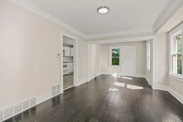 $219,000 | 5611 Highland Avenue, Kansas City, MO 64110