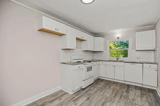 $219,000 | 5611 Highland Avenue, Kansas City, MO 64110