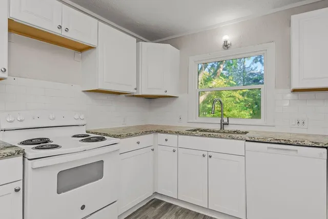 $219,000 | 5611 Highland Avenue, Kansas City, MO 64110