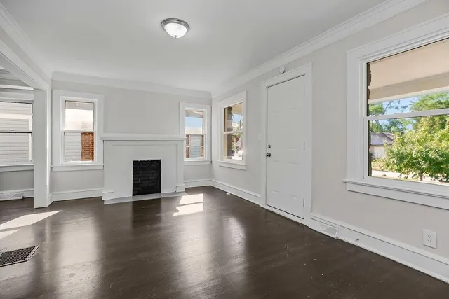 $219,000 | 5611 Highland Avenue, Kansas City, MO 64110