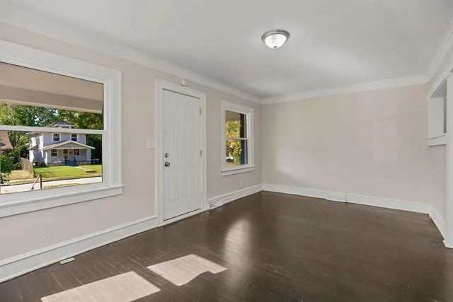 $219,000 | 5611 Highland Avenue, Kansas City, MO 64110