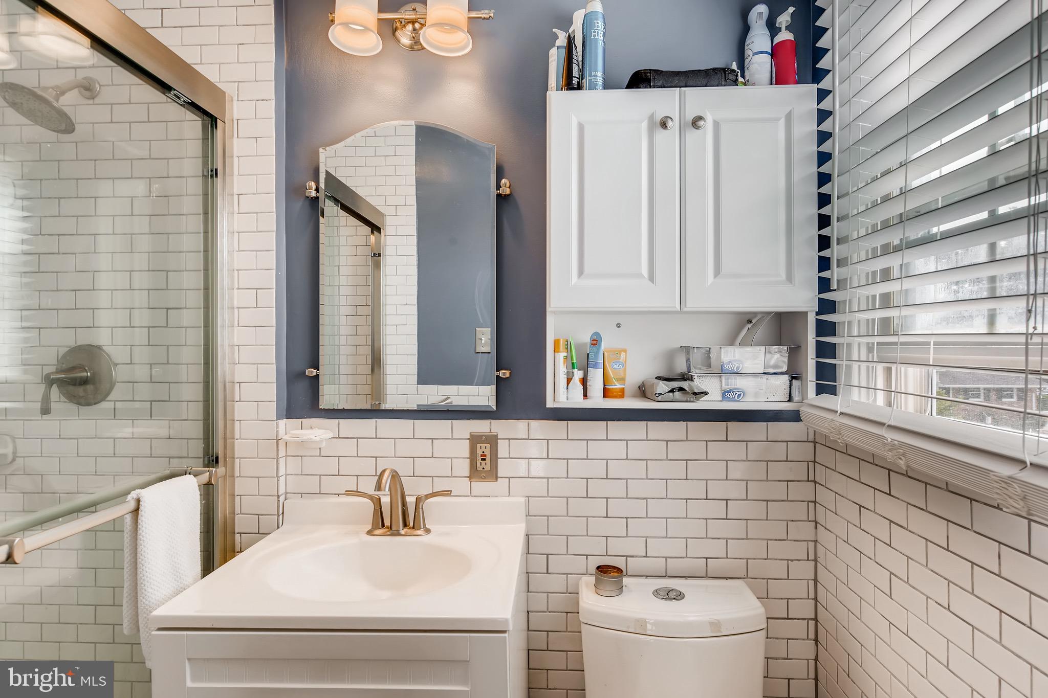 4708 Vicky Road Baltimore, MD 21236 - Photo 15 of 28 Master Bath