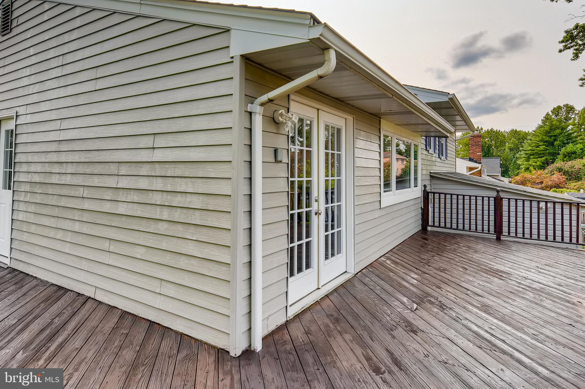 4708 Vicky Road Baltimore, MD 21236 - Photo 26 of 28 Exterior Wrap around Deck